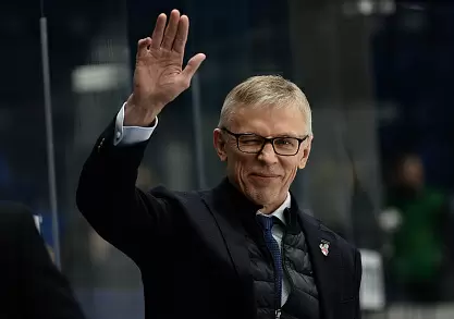 igor-larionov-uvolen-s-posta-glavnogo-trenera-torpedo